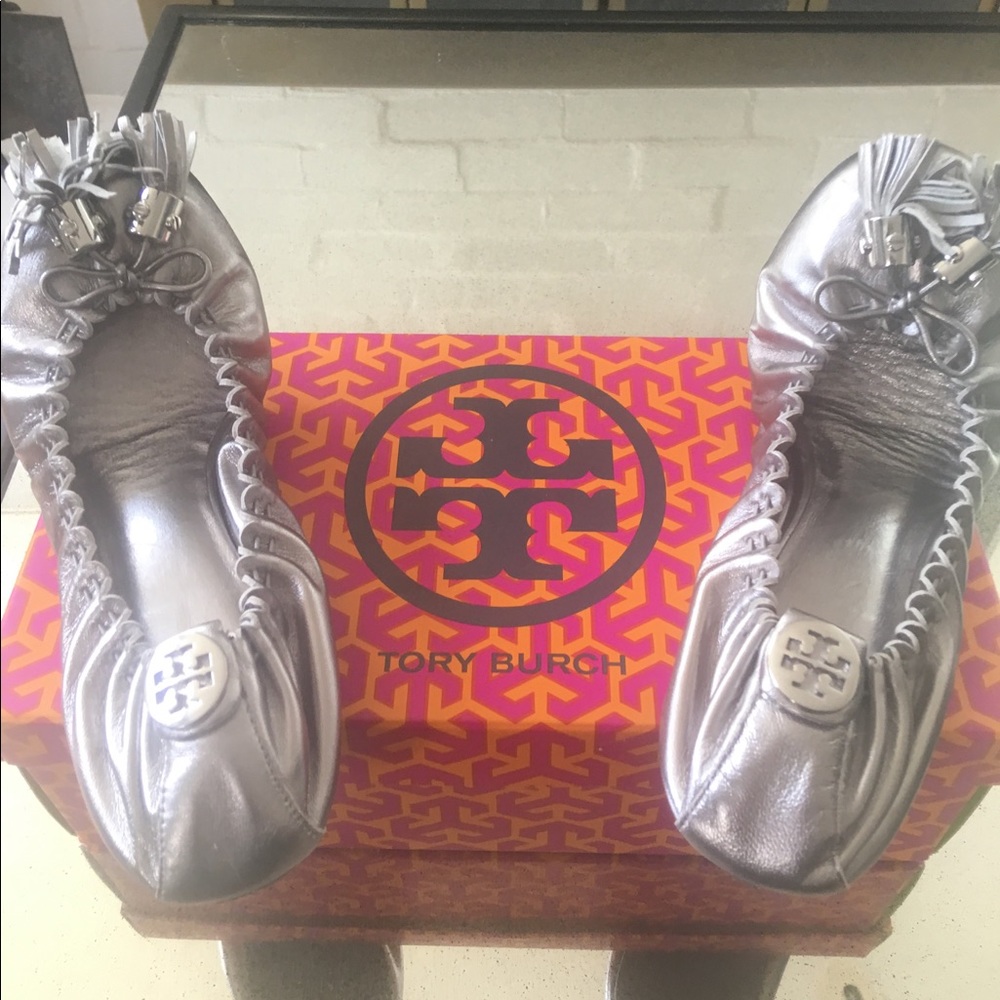 Tory Burch ballet flats with tassels size 6.5